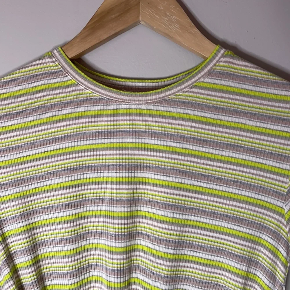 Y2K Style Walking on Sunshine Striped Twist Side Front Top - Picture 5 of 11